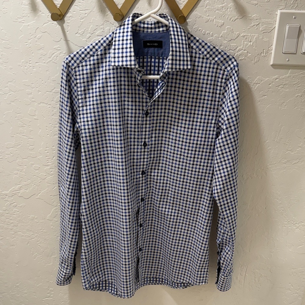 Sand Men's Blue and White Checkered Button Down Shirt - Medium